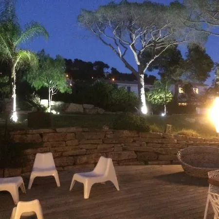 Californienne De 320 M2 *
